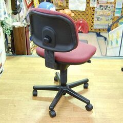 ① KOKUYO オフィスチェア 幅46×奥行55～60×高さ78～87㎝ CRS-G280 OAチェア ワークチェア 昇降 リクライニング ピンク系 キャスター付き 事務用品 コクヨ 札幌市 清田区 平岡の画像
