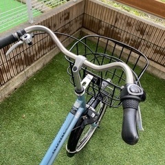 自転車　ママチャリ　チャイルドシート付きの画像