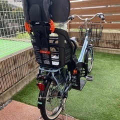 自転車　ママチャリ　チャイルドシート付きの画像