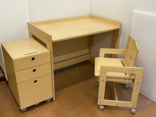 無印良品の学習机※１１月末、完全処分予定
