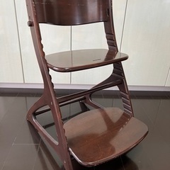 ダイニングチェアの画像