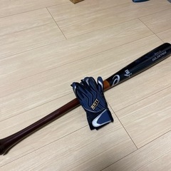 アシックス　野球バット　バッティンググローブの画像