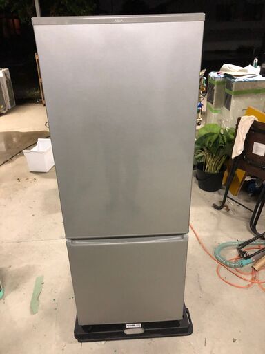 AQUA アクア ノンフロン冷凍冷蔵庫 AQR-20J(S) 20 201L 右開き 2ドア冷蔵庫 58L大容量フリーザー 耐熱100°Cテーブル 2019年製