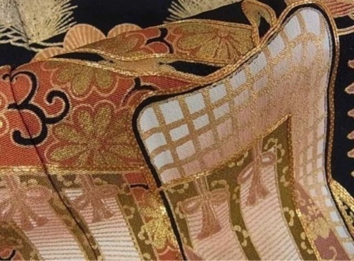 正絹　五つ紋　比翼仕立て黒留袖　美品