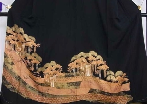 正絹　五つ紋　比翼仕立て黒留袖　美品