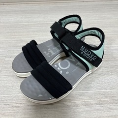 NUOVO キッズサンダル21cm
