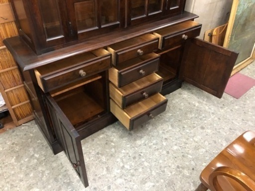 北海道民芸家具】食器棚 定価数十万の家具を特別価格で！