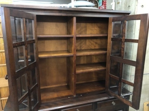北海道民芸家具】食器棚 定価数十万の家具を特別価格で！