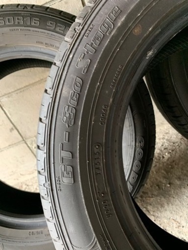 夏タイヤ205/60R16 バリ山4本セット