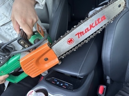 マキタ11型電動チェーンソー