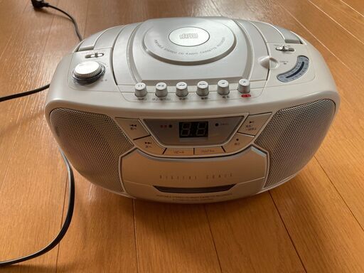 CD / カセット　プレーヤー