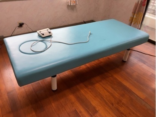 値下げ❗️電動昇降マッサージベッド