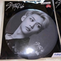 Stray Kids BIG缶バッチ 2種セット