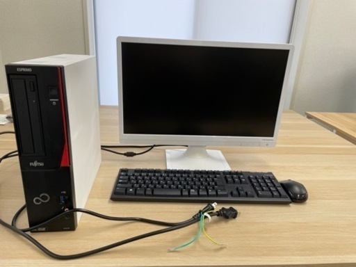 パソコン　デスクトップPC キーボードマウスセット　FUJITSU  I-ODATA アイオーデータ