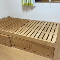 ニトリ　シングルベッドの画像