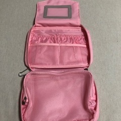 【美品】トラベルポーチ　吊り下げの画像