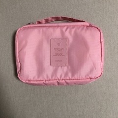 【美品】トラベルポーチ　吊り下げ