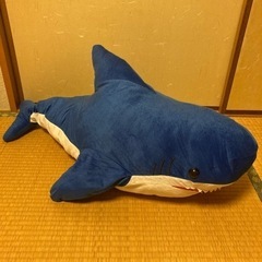 メガシャーク　BIGぬいぐるみ