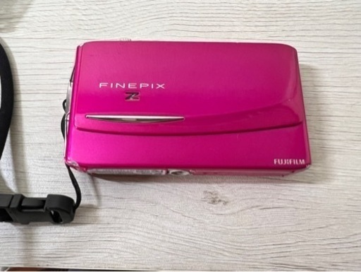 FUJIFILM FinePix Z950EXR デジカメ デジタルカメラ
