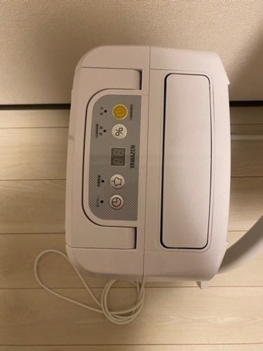 山善　除湿機