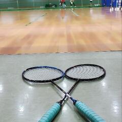 毎週日曜日9~12でひと月500円🏸大阪市北区「大淀小学校」でバ...