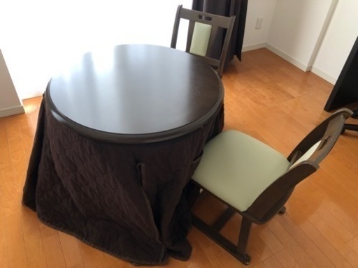 【4点セット】お値下げ‼️円形こたつ 2人用 ダイニングセット掛布団つき