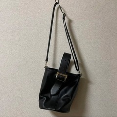 GU  ワンハンドルショルダーバッグ