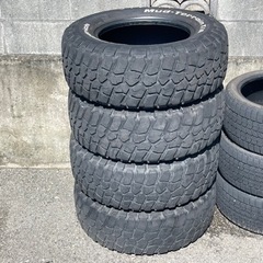mud-terrain T/A 265/70R17 4本