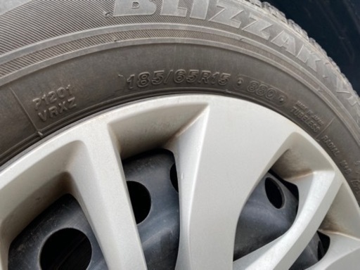 【終了】スタッドレスタイヤ　ブリヂストン　ブリザック VRX ホイール付4本