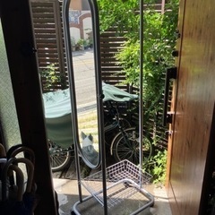 鏡付きラック