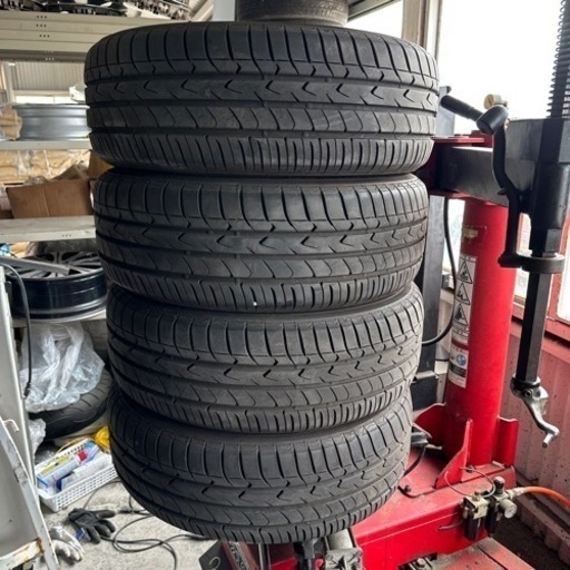 タイヤ、ホイール TOYO TRANPATH mpZ 215/60-17