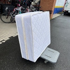 シングルベッド マットレスの画像