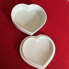 GODIVA ゴディバ・今では珍しい陶器入れ物　レトロ　の画像