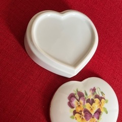 GODIVA ゴディバ・今では珍しい陶器入れ物　レトロ　の画像