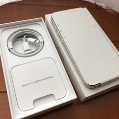 新品未使用 Apple iPhone 13 128gb