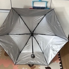 【新品未使用】折りたたみ傘 バラ柄の画像