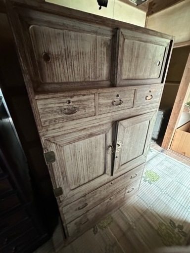 桐タンス　桐箪笥　昭和　レトロ　ヴィンテージ　収納家具