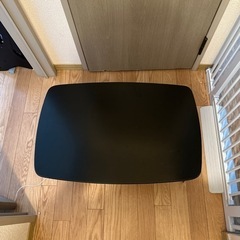 折りたたみテーブル