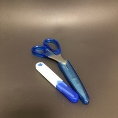 はさみ　糸切りバサミ