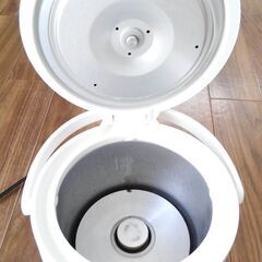 値下げ　約３ヵ月～半年仕様　NEOVE　炊飯器　3合　1人暮らしに最適の画像