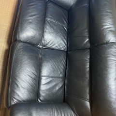 ソファー譲ります。