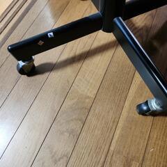 デスク用の椅子の画像