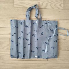 新品、未使用　折りたたみ傘の画像