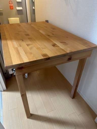 【受け渡し者決まりました】IKEA ヨックモックテーブル&椅子4脚付