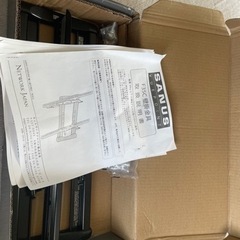 SANUSテレビ壁掛けパーツの画像