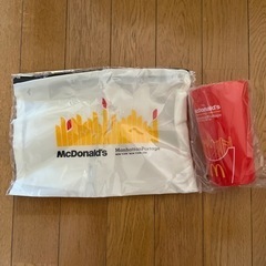 マック福袋にあったコップとポーチ 【あげます】