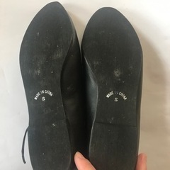 値下げ　紐付き　パンプス　黒　Sサイズの画像