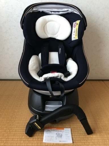 combi チャイルドシート