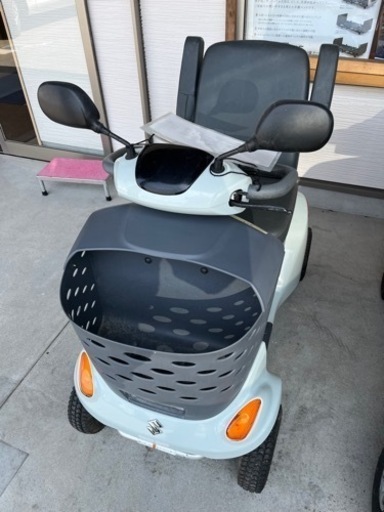 スズキ　セニアカ   中古売ります