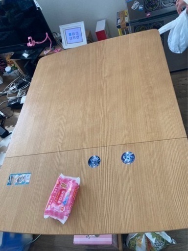 食卓用机